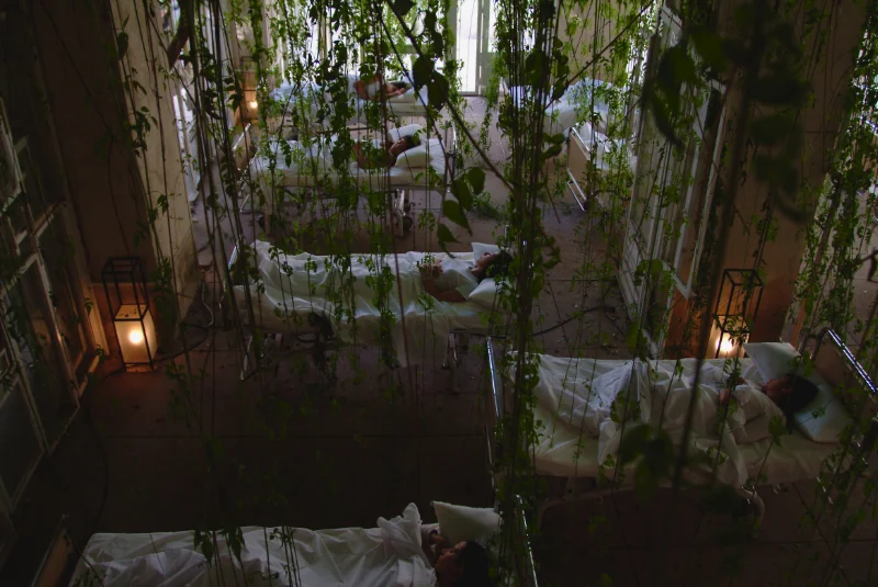 CHIHARU SHIOTA–塩田千春